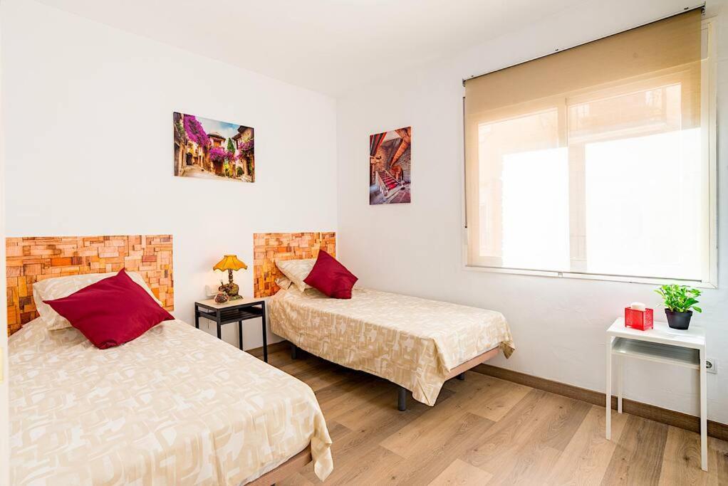 Sohocenter Apartment 2 Rooms Young People Only Малага Экстерьер фото